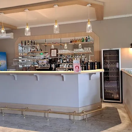 Logis Restaurant Le Lascaux Montignac-Lascaux