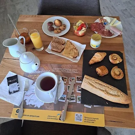 Hotel Logis Restaurant Le Lascaux