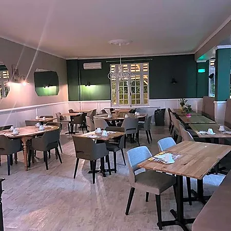 Logis Restaurant Le Lascaux 3* Montignac-Lascaux