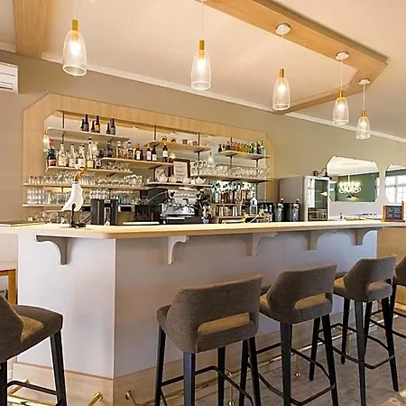 Logis Restaurant Le Lascaux
