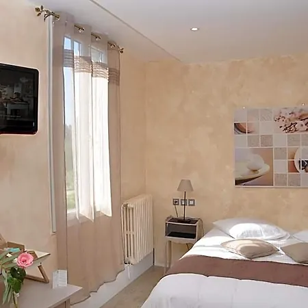 Logis Restaurant Le Lascaux Hotel Montignac-Lascaux